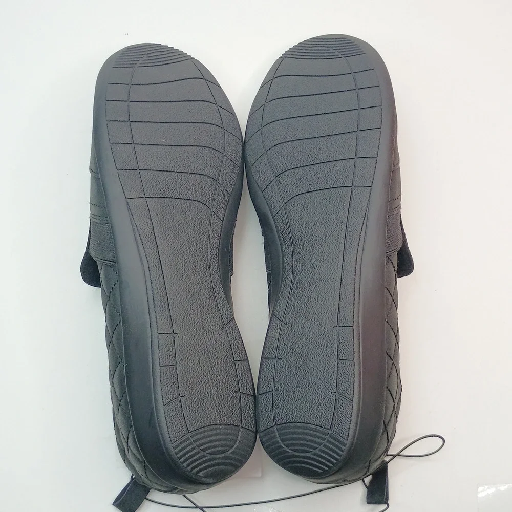 J Sport Lisa‎ Slip On Women Size 11 Black Quilted Memory Foam S5LSA01